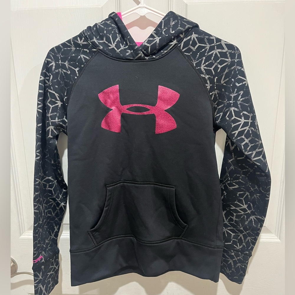 Girls Under Armour youth medium pink and black hoodie
